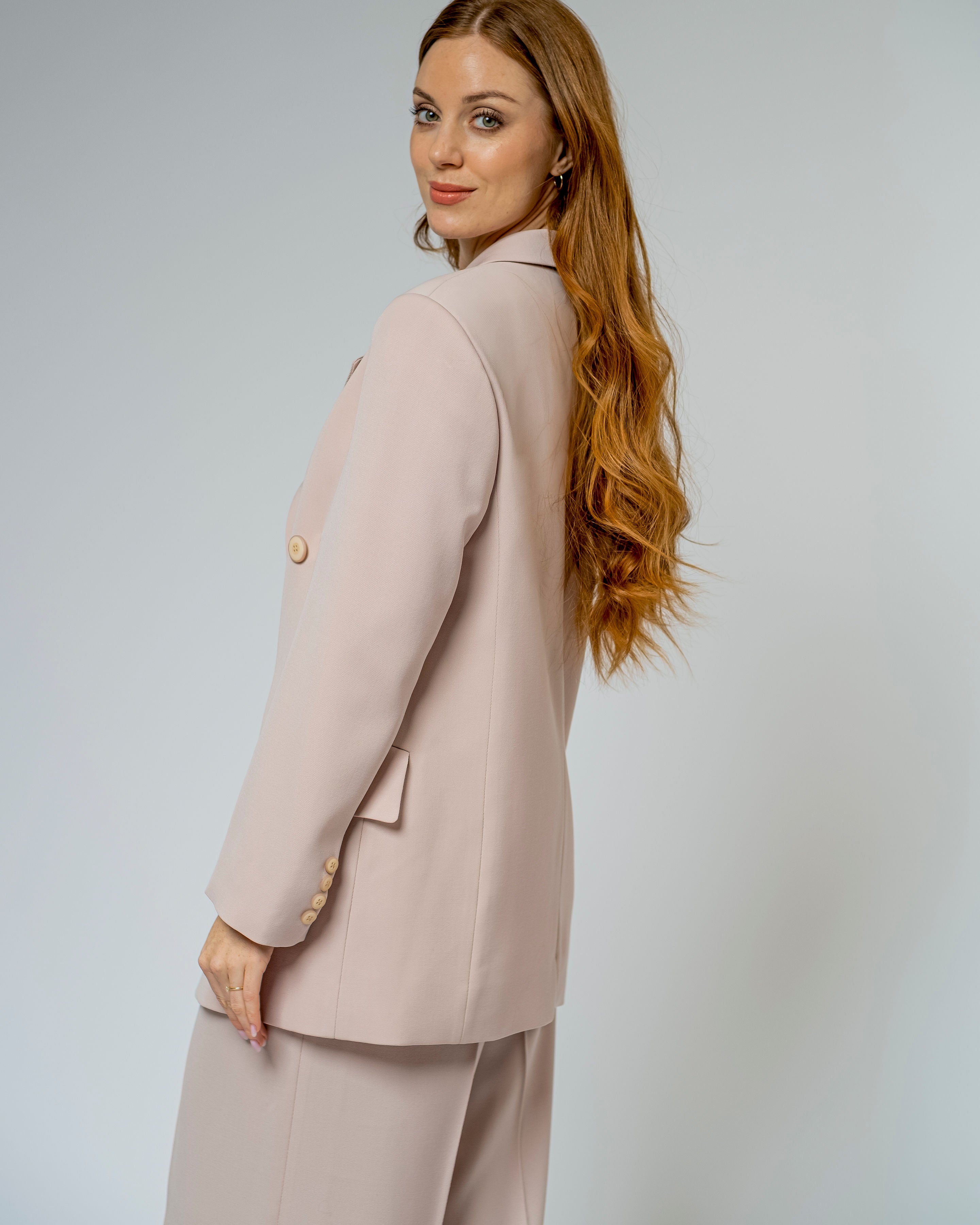 Villane Pintsak Adeline