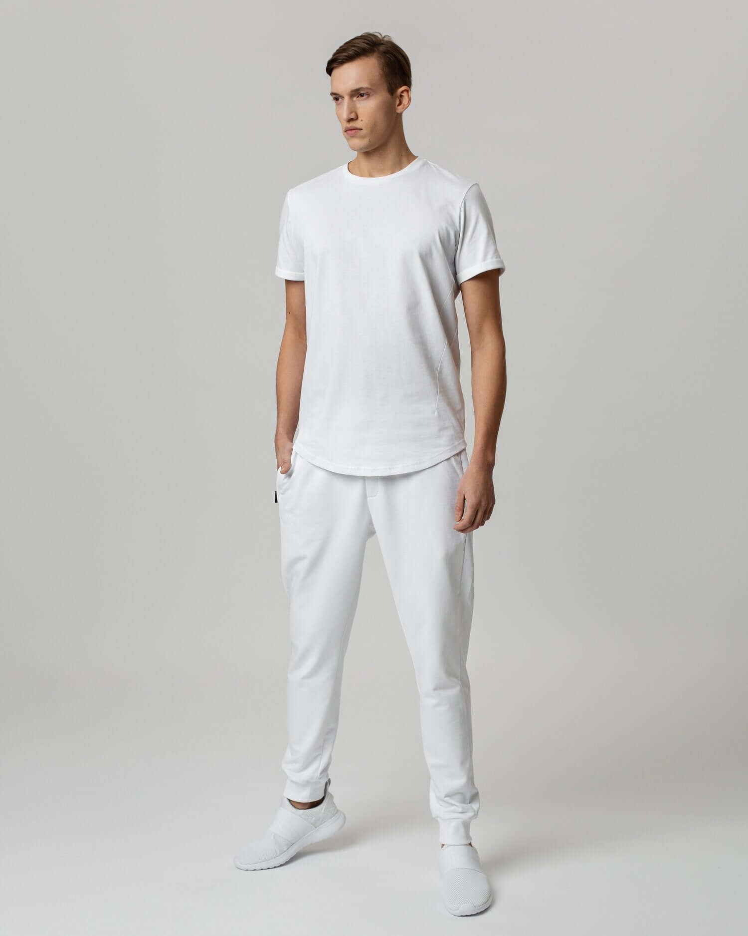 Men's elongated T-shirt